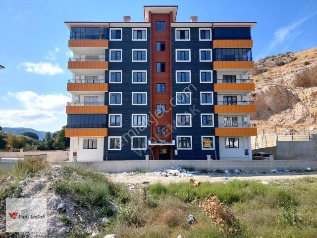 Acil! 3+1 Odalı Satılık Sıfır Daire,iskan Alınmıştır| Vadi Emlak