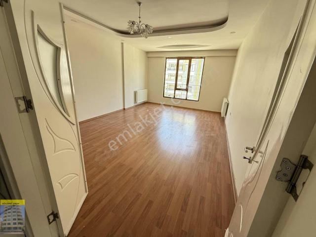 Acill Satılık 4+1 Daire