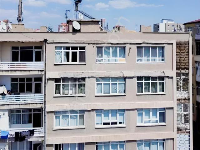 Acilll Kayseri Form Avm Karşısında Satılık Yapılı Daire 2+1
