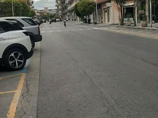 Acireale Corso Italia app.to vani 4