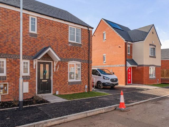 Ackton Close, Stoke On Trent ST3, 3 bed semi detached house to rent, £700 pcm | PrimeLocation