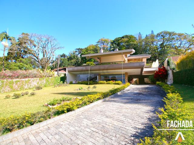 ACRC Imóveis Casa de Alto Padrão para Locação no Bairro Itoupava Seca em Blumenau