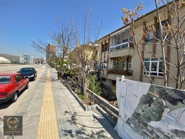 Acr'den Her İşe Uygun Cadde Üzeri Kiralık Müstakil Ev