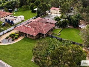 Acre of Opportunity Space, Shed and Lifestyle in Barmaryee!