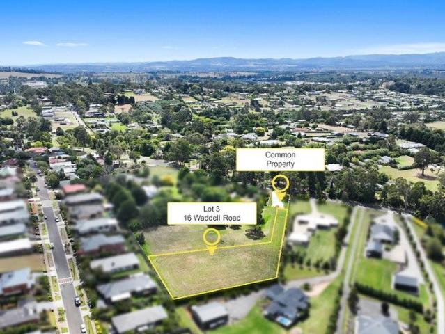 ACRE ALLOTMENT, SUPERB ELEVATED VIEWS, EXCLUSIVE LOCATION