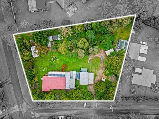 ACRE BLOCK WITH LOADS OF POTENTIAL AND ROOM FOR ALL THE TOYS!