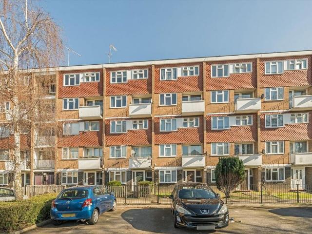 Acre Road, Kingston Upon Thames KT2 Flat to rent £650 pcm £150 pw