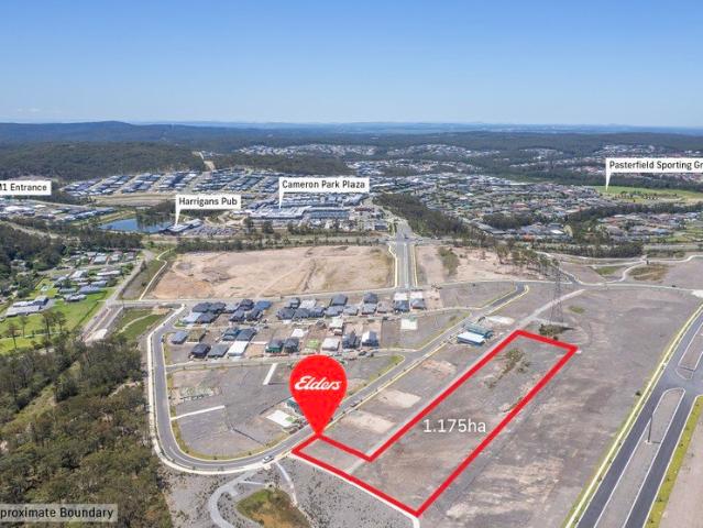 Acreage Opportunity in Cameron Grove Estate