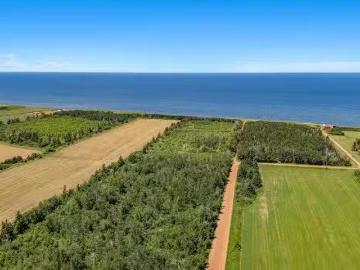 Acreage Bear Shore Road, St. Margaret'S, PE, C0A 2B0 vacant.