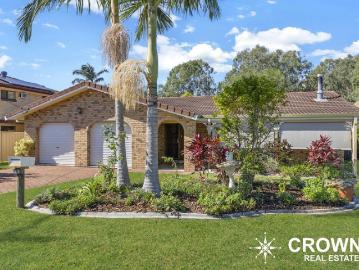 Acreage Feel in the Heart of Yamanto First Time Ever Offered to the Market!