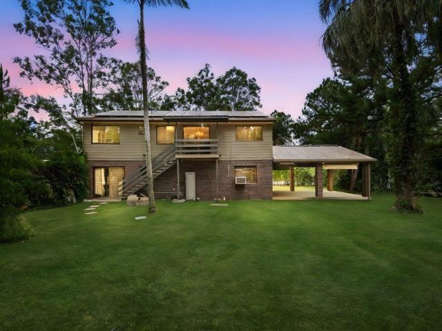 Acreage home on 8,646m² in Slacks Creek! Motivated Vendor, clear instructions to SELL!