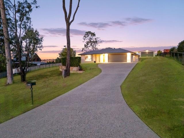 Acreage Inspired Family Living
