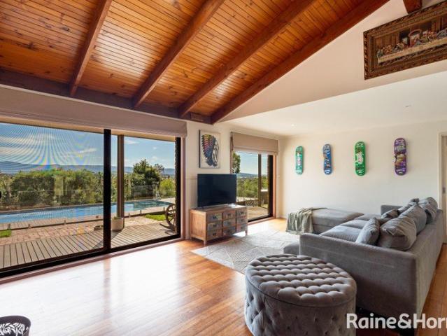 Acreage Lifestyle Advantage, Spectacular Views