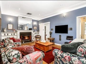 Acreage Lifestyle Living in the Heart of Middle Dural