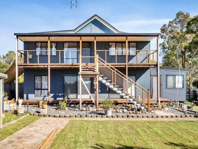 Acreage Living with Breathtaking K'gari Views