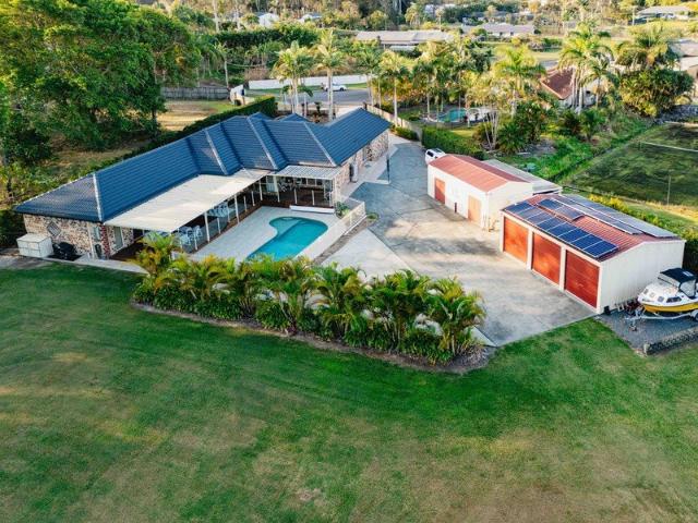 ACREAGE LIVING WITHOUT THE COMPROMISE READY TO BE SOLD