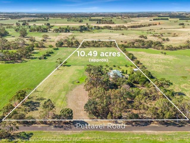 Acreage Living | Coastal Country Location