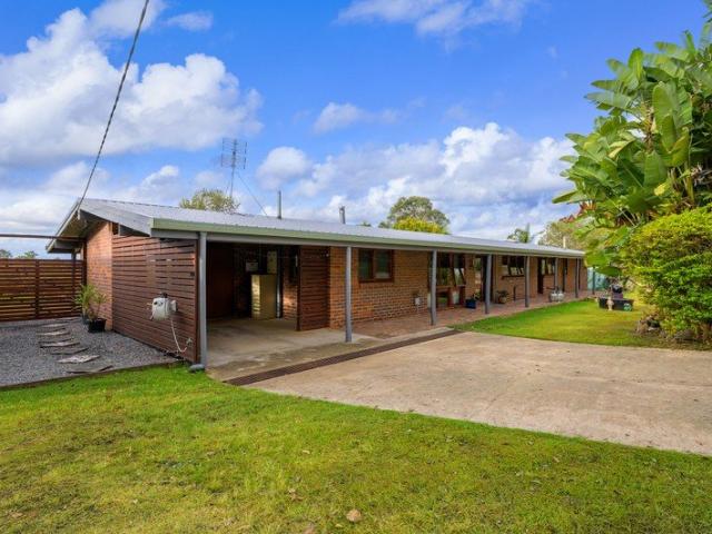 Acreage Living in the Heart of Southside