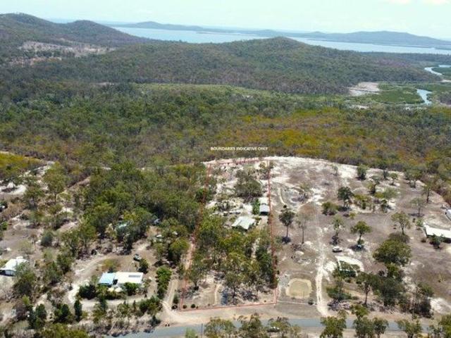 ACREAGE LIVING JUST MINUTES FROM DEEP WATER FISHING