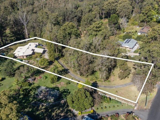 Acreage Living Meets Coastal Convenience