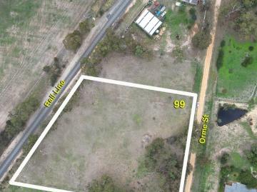Acreage Living on the Edge of Town Make this Yours To Enjoy