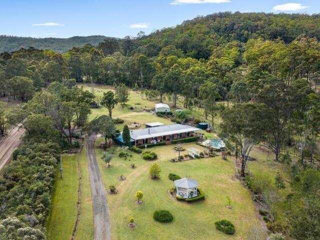 Acreage property with approved development opportunity
