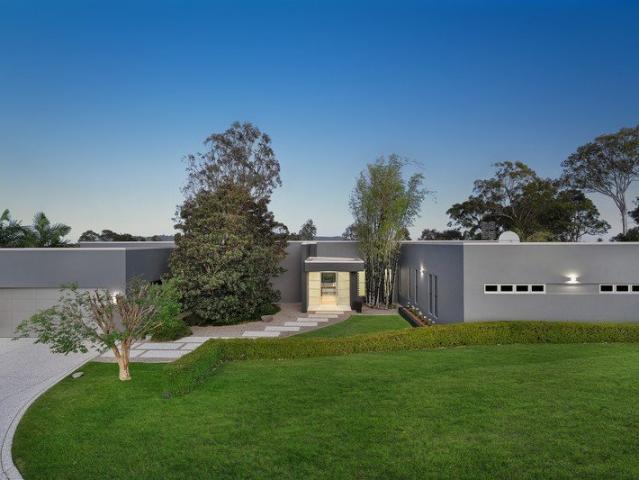 Acreage Sanctuary with 270° Coastal and Hinterland Views