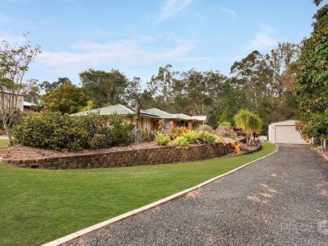 Acreage Serenity Meets Family Comfort 5,000sqm of Peaceful Chuwar Living