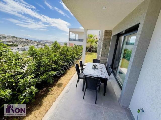 Acropol Eşyalı Şık Modern Daire