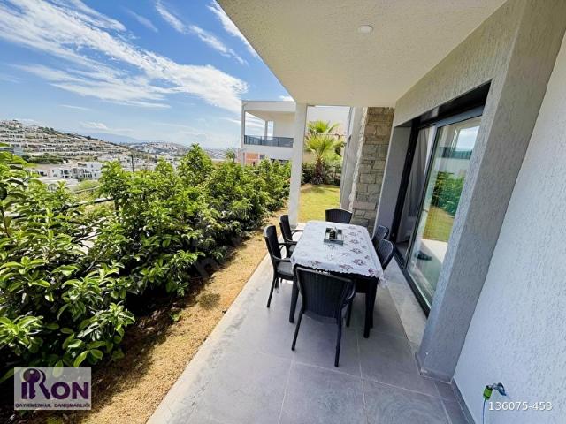 Acropol eşyalı şık modern daire