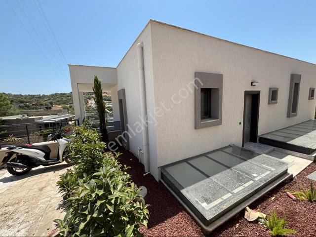 Acropol Sitesinde 3+1 Modern Daire