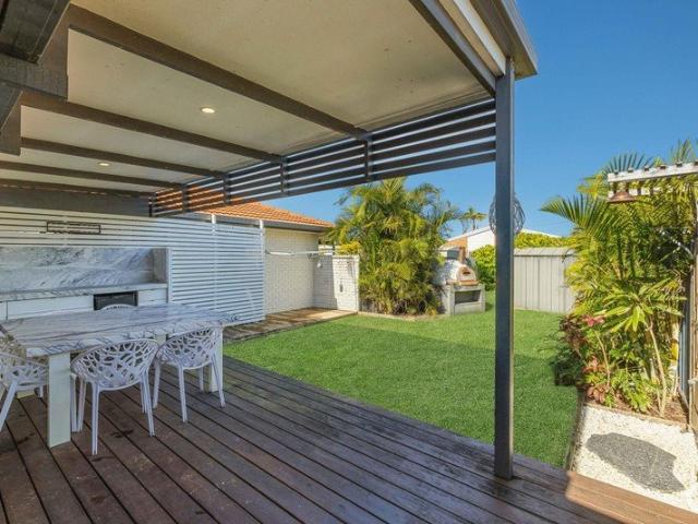 Act Fast Beachside Opportunities Like This Are Rare!