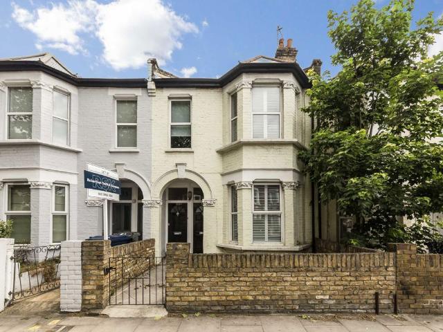 Acton Lane, Acton W3, 2 bed flat to rent, £2,100 pcm | PrimeLocation