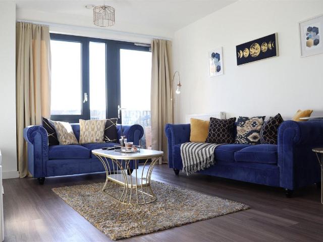 Acton Lane, London, 7 NW10, 3 bed flat to rent, £2,600 pcm | PrimeLocation