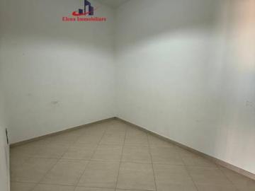 AA401 APPARTAMENTO VUOTO IN AFFITTO