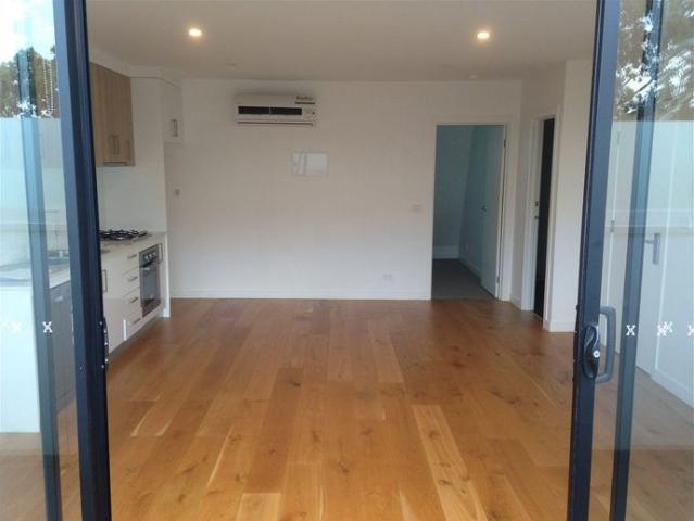 AA Executive Style Living in the Heart of Heidelberg Private 12 Apartment Complex