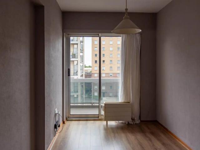 Aangenaam 2 slaapkamerappartement met terras op centrale ligging