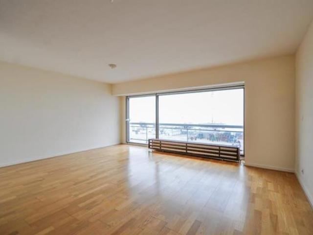 Aangenaam 2 slpk. appartement op de Zeedijk van het Zoute.