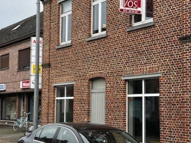 Aangenaam appartement, op wandelafstand van het station v.