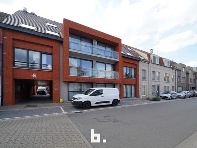 Aangenaam appartement met terras op uitstekende ligging in