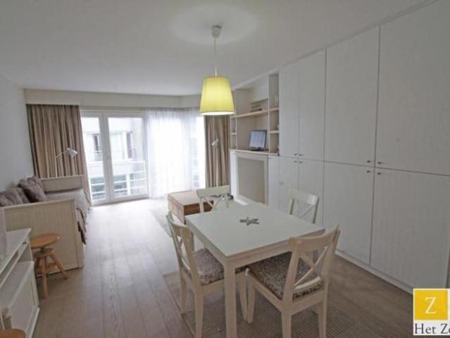 Aangenaam gemeubileerd appartement met 1 slaapkamer