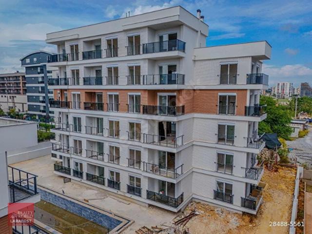 AALTINTAŞTA CADDEYE 2. PARSELDE SATILIK 1+1 DAİRE