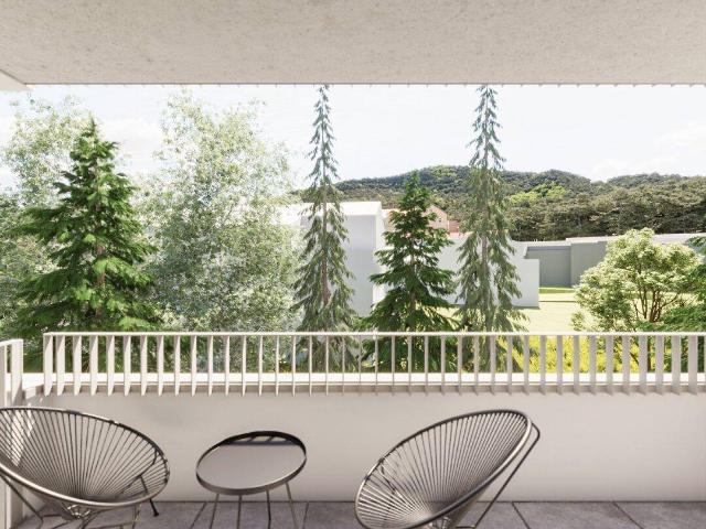 Abkühlen im hauseigenen Pool. Ihre Traumwohnung mit Terrasse oder Garten und Fernblick Nähe Maurer Wald PROVISIONSFREI !