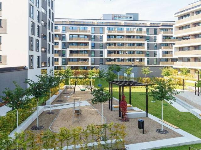 Ab 01.02.27 Schöne 3 RW mit EBK + Balkon und Gäste WC