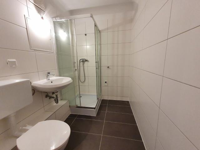 Ab 01.08.2026 dein neues Zuhause* 1 Zimmer mit Dusche bequem erreichbar mit Aufzug!