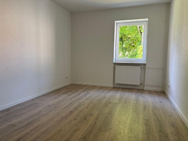 AB 01.09.2026: Tolle und kompakte 3 Zimmer Wohnung im Eichtal zu vermieten!