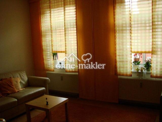 ab 01.09.: Tolle 3 Zi DG Maisonette, 2 Balkone, EBK, Stellplatz, Dachboden