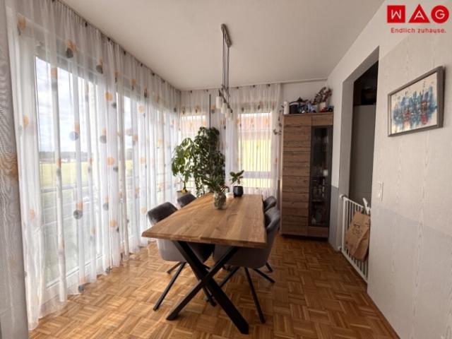 Ab 01.10.2026 verfügbar – ruhig gelegen und dennoch zentral – 3 Zimmer Wohnung in 4052 Ansfelden mit Parkplatz! ACHTUNG Wohnung wird soeben saniert!