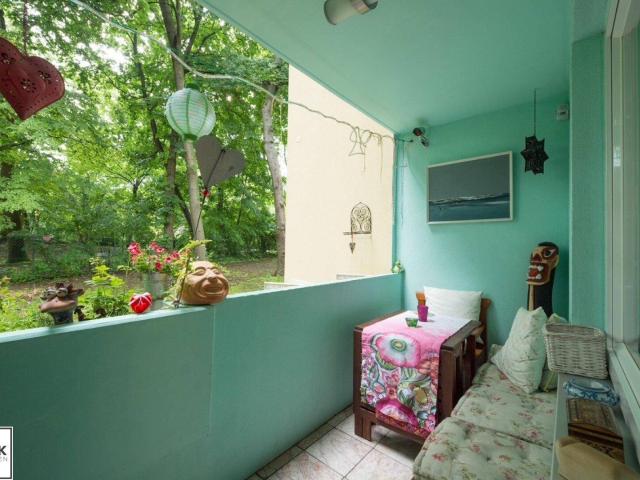 Ab 01.11.2026: Gut aufgeteilte 4 Zimmer EG Wohnung in der Jägerhausgasse mit Loggia
