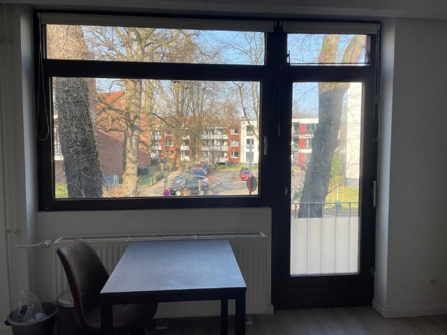 Ab 11.2026 1A Lage Möbliertes, modernes Apartment inklusive BK, Strom, Internet, TV auf Zeit